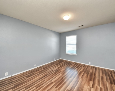 2038 Eddlewood Court - Photo Thumbnail 20