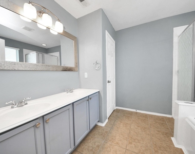 2038 Eddlewood Court - Photo Thumbnail 15