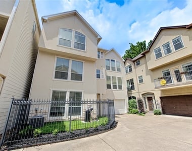 1322 Cohn Street - Photo Thumbnail 1
