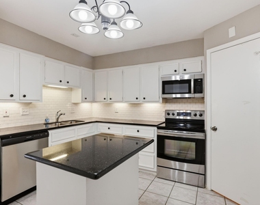 2 River Creek Way - Photo Thumbnail 7