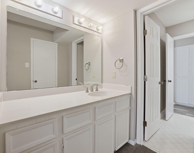 2 River Creek Way - Photo Thumbnail 22