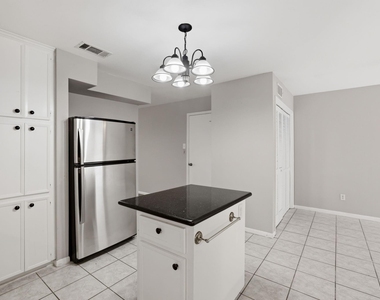 2 River Creek Way - Photo Thumbnail 9