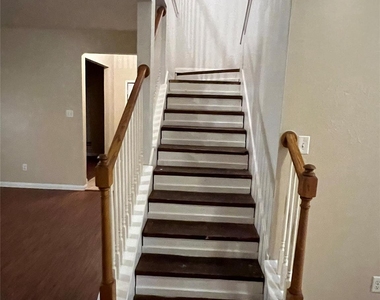 4018 Longway Estates Court - Photo Thumbnail 7