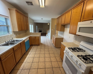4018 Longway Estates Court - Photo Thumbnail 3
