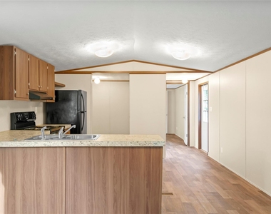 202 S Trice Street - Photo Thumbnail 6