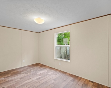 202 S Trice Street - Photo Thumbnail 17