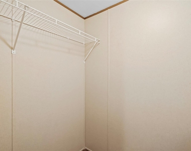 202 S Trice Street - Photo Thumbnail 13