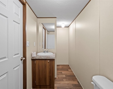 202 S Trice Street - Photo Thumbnail 12
