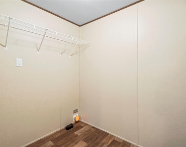 202 S Trice Street - Photo Thumbnail 19