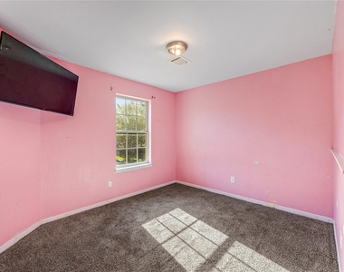 12747 Highmanor Drive - Photo Thumbnail 9
