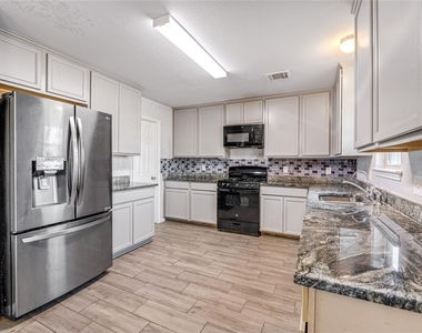 12747 Highmanor Drive - Photo Thumbnail 3