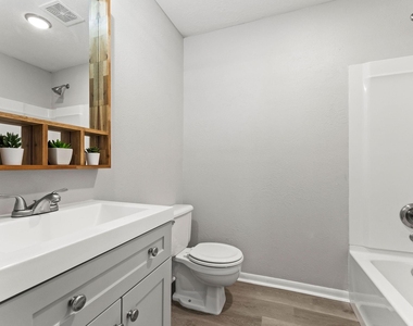 601 Dogwood Trail - Photo Thumbnail 15