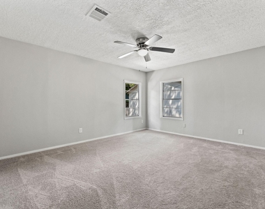 601 Dogwood Trail - Photo Thumbnail 16