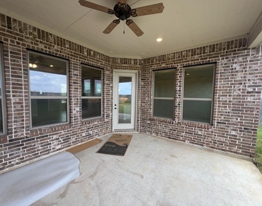 9510 Turnstone Drive - Photo Thumbnail 22