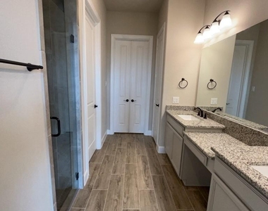 9510 Turnstone Drive - Photo Thumbnail 7