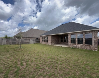 9510 Turnstone Drive - Photo Thumbnail 20
