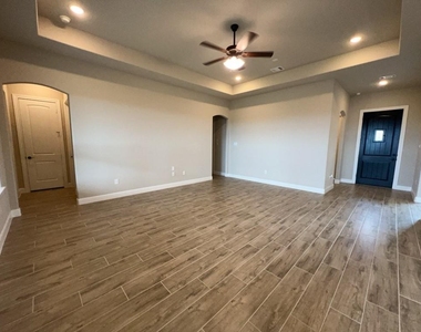 9510 Turnstone Drive - Photo Thumbnail 19