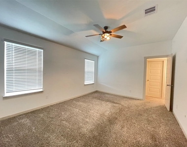 8107 Sugar Cane Lane - Photo Thumbnail 6