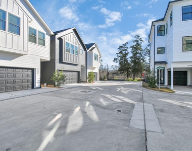 2004 Laverne Willow Lane - Photo Thumbnail 4