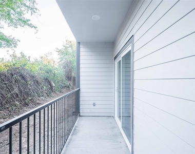 2101 Renike Road - Photo Thumbnail 13