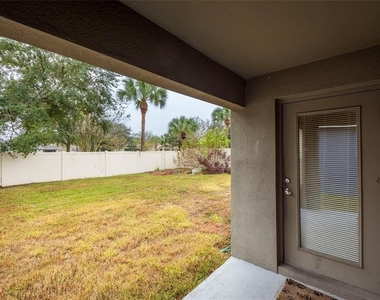 8117 Alamosa Wood Avenue - Photo Thumbnail 17