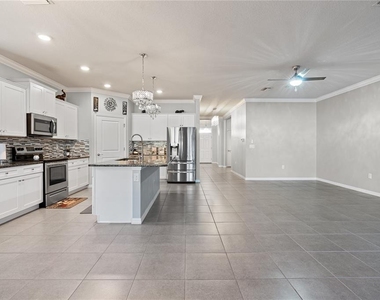 1092 Pipestone Place - Photo Thumbnail 21