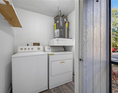 3295 Fox Chase - Photo Thumbnail 17