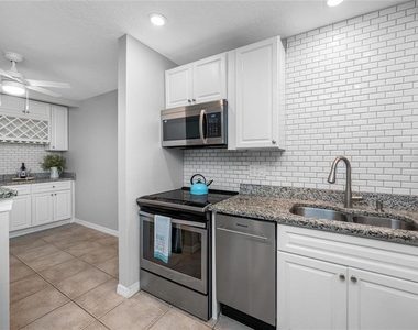 3295 Fox Chase - Photo Thumbnail 2