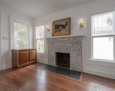 207 W Hiawatha Street - Photo Thumbnail 6
