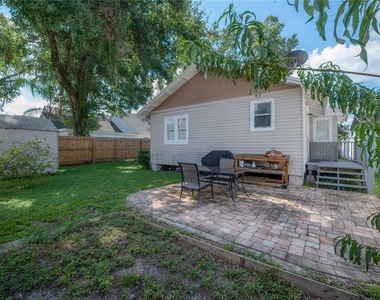 207 W Hiawatha Street - Photo Thumbnail 16