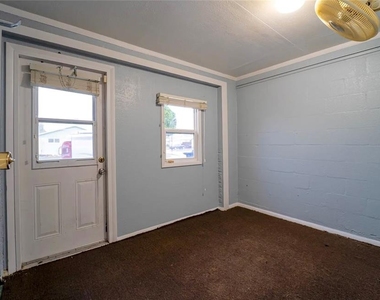 7713 Heather Street - Photo Thumbnail 24
