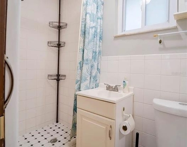 7713 Heather Street - Photo Thumbnail 20