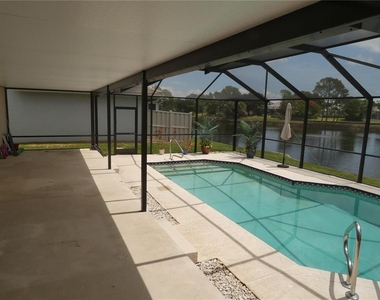 525 Moreno Circle Ne - Photo Thumbnail 21