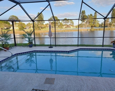 525 Moreno Circle Ne - Photo Thumbnail 3