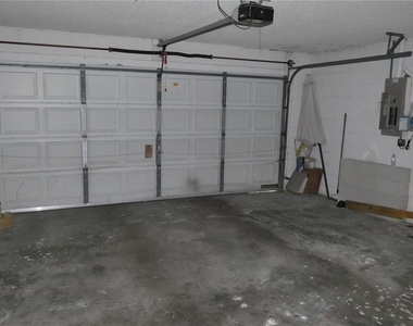 525 Moreno Circle Ne - Photo Thumbnail 20