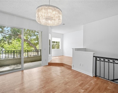 604 Seascape Way - Photo Thumbnail 5