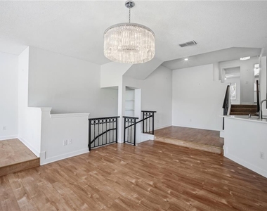 604 Seascape Way - Photo Thumbnail 4