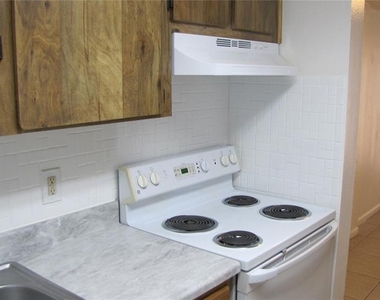 5116 Temple Heights Road - Photo Thumbnail 6