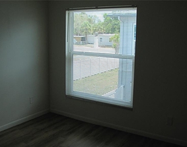 5116 Temple Heights Road - Photo Thumbnail 8