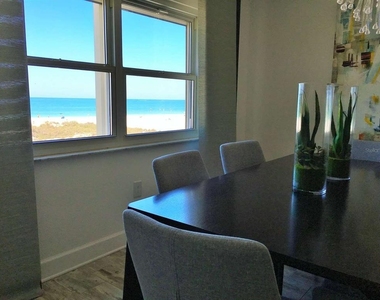 5000 Gulf Boulevard - Photo Thumbnail 10