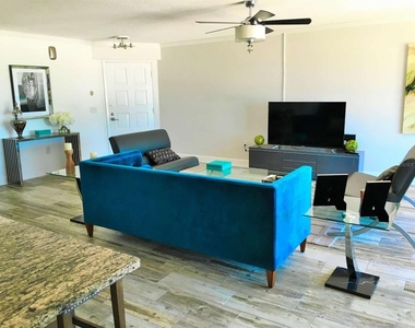 5000 Gulf Boulevard - Photo Thumbnail 7
