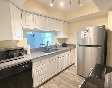 3357 38th Street S - Photo Thumbnail 7