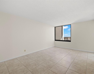 9425 Blind Pass Road - Photo Thumbnail 13