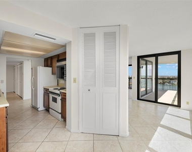9425 Blind Pass Road - Photo Thumbnail 22