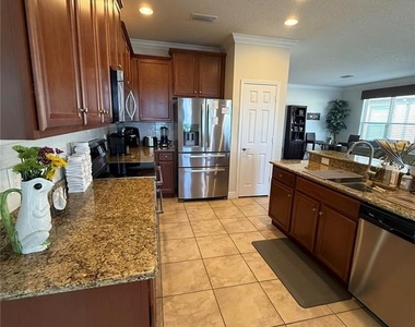 352 Laurel Falls Drive - Photo Thumbnail 18