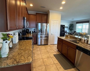 352 Laurel Falls Drive - Photo Thumbnail 19