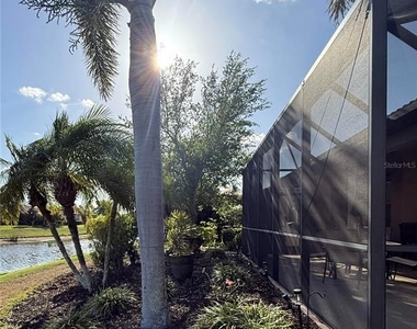 352 Laurel Falls Drive - Photo Thumbnail 5
