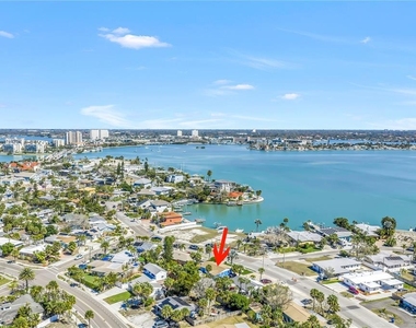 6892 Gulf Winds Drive - Photo Thumbnail 28