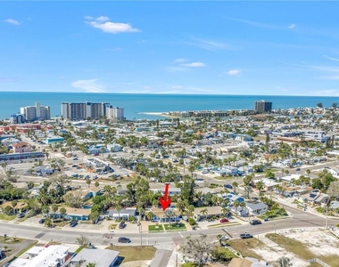 6892 Gulf Winds Drive - Photo Thumbnail 22