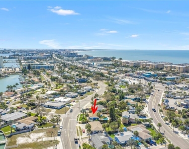 6892 Gulf Winds Drive - Photo Thumbnail 19
